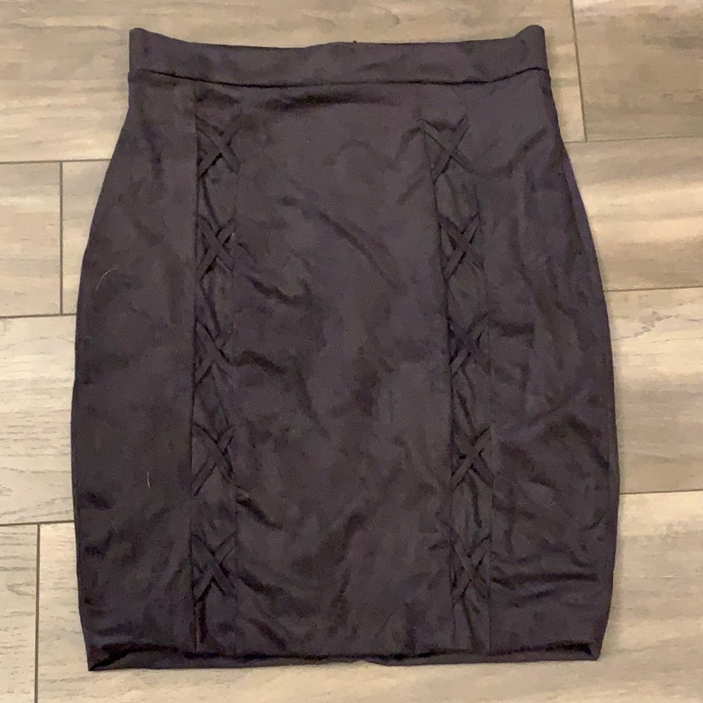 NWOT black skirt LUX LA